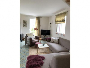 Lady and the Tramp Comfortable Vacation Home in Zierow